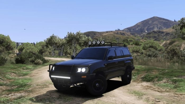 Land-Cruiser-4